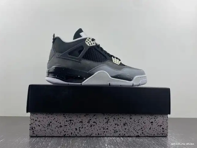Rep 4 Jordan (2013) Pack Fear 626969-030 Retro 0601